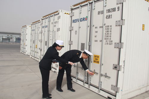 今年前兩個月山東省對外貿易實現穩健開局，進出口總額達4475.5億元